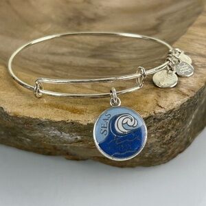 Alex & Ani “Seas The day” Bracelet 2017